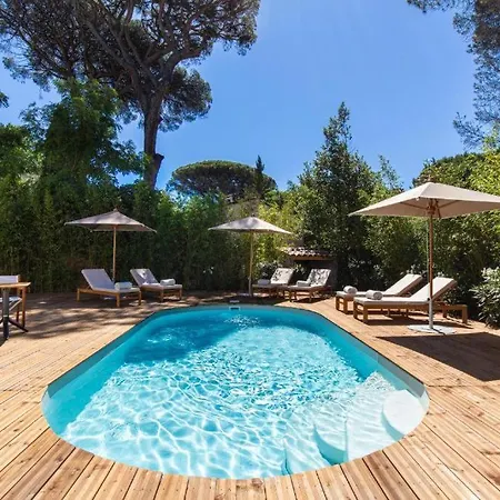 Le Clos De La Pinede Prestige Nocleg ze śniadaniem Saint-Tropez