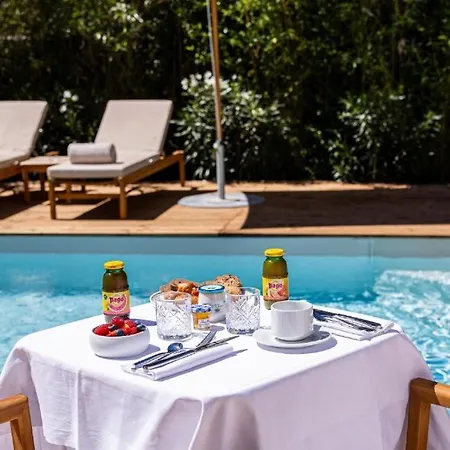 B&B Le Clos De La Pinede Prestige *